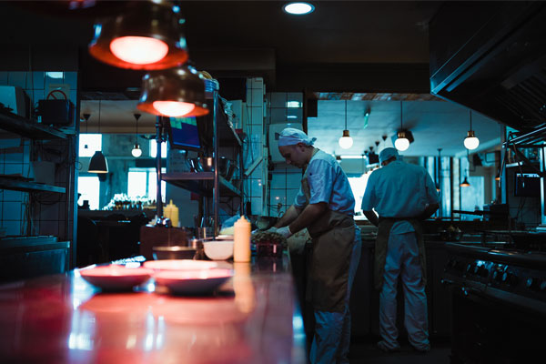 dark kitchen profesional en Santiago